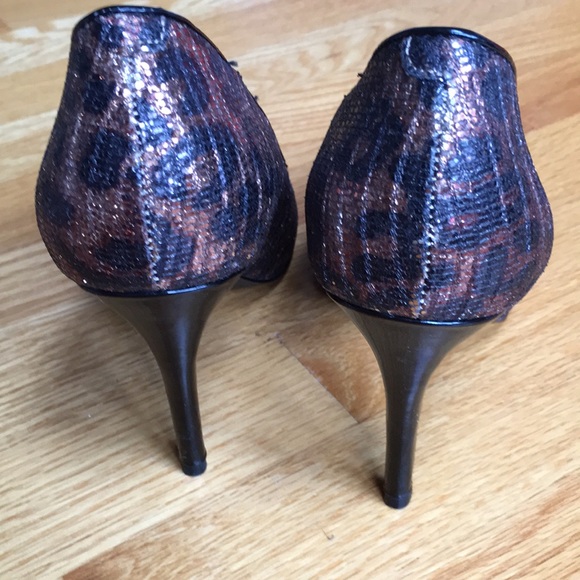 LAST DAY 3/23/25 CLOSET CLEAROUT Nine West Leopard Print Sparkly Heels - Picture 3 of 6